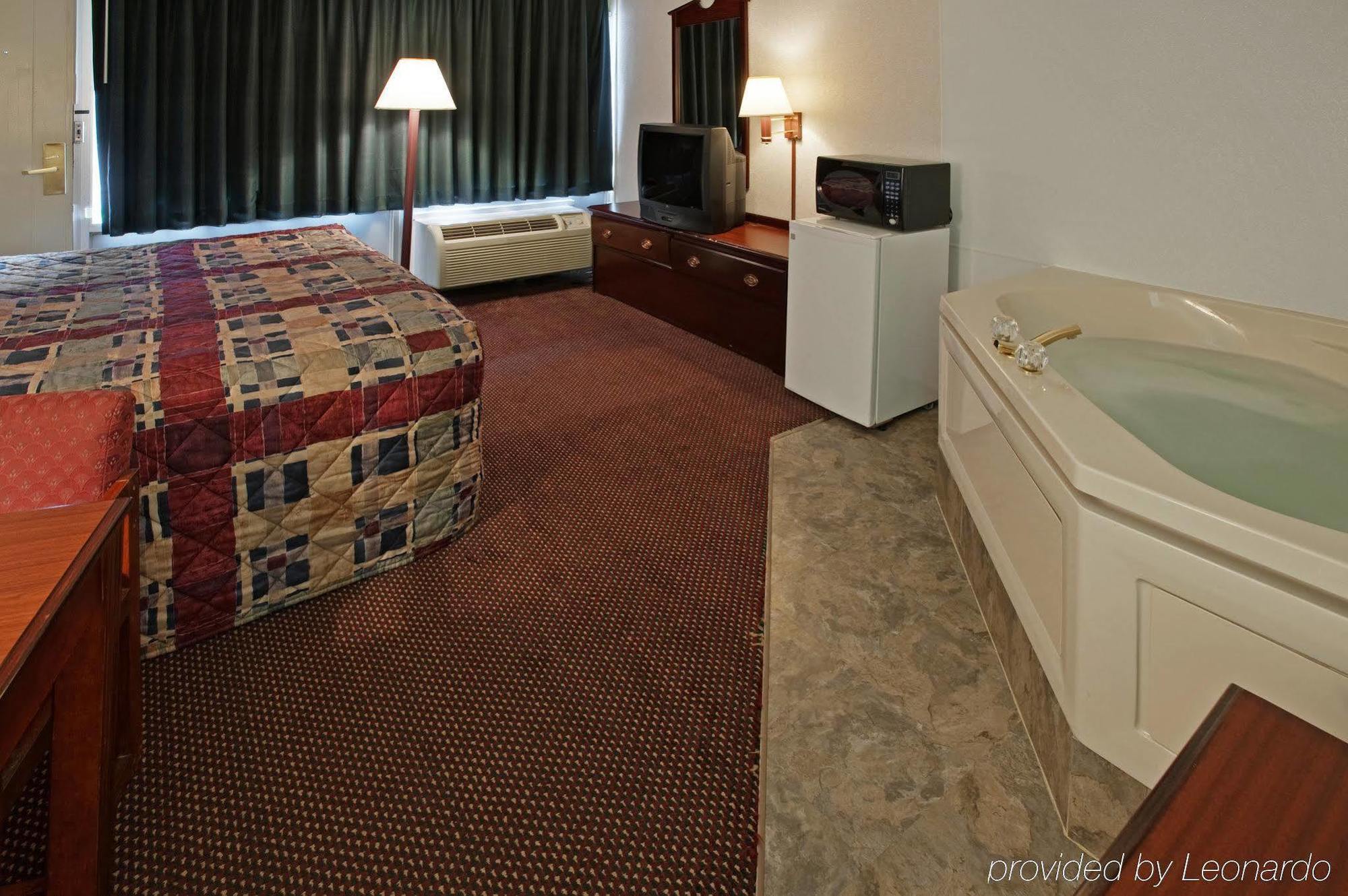 Red Roof Inn Reading Cameră foto